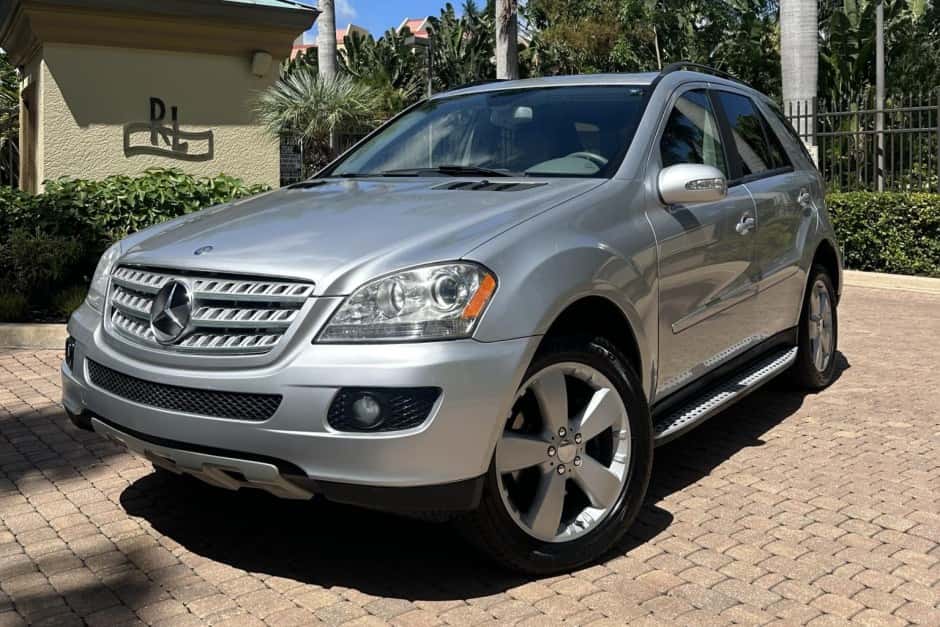 2007 Mercedes-Benz M-Class & GLE-Class sold for $7,000