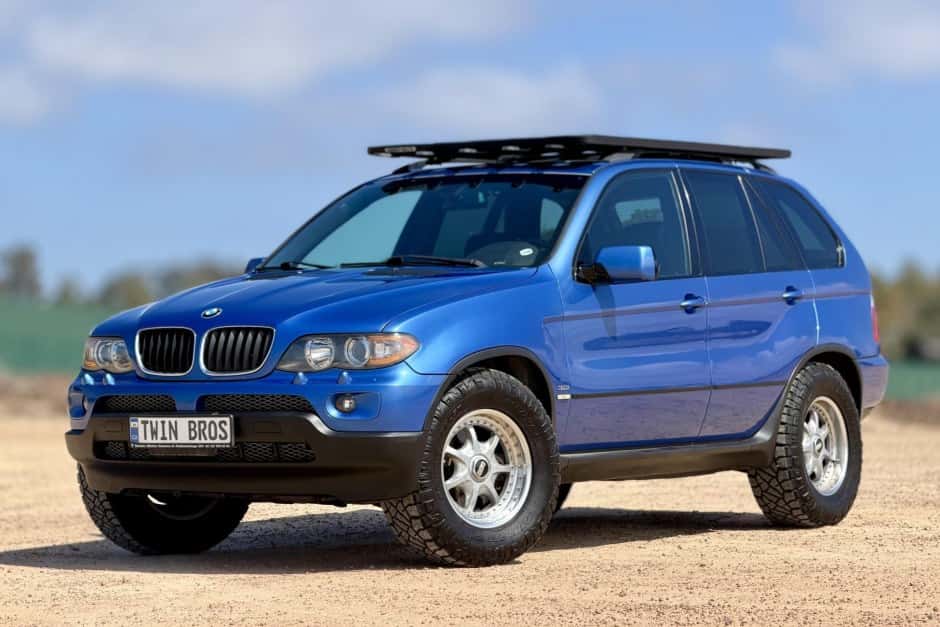 2005 BMW X5 sold for $9,725