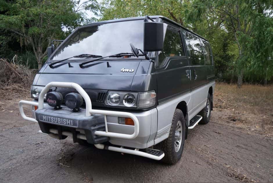 1991 Mitsubishi Delica sold for $9,500