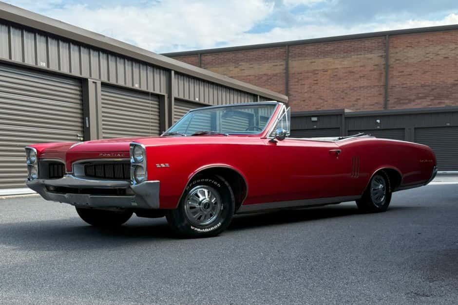 1967 Pontiac Tempest / LeMans sold for $21,250