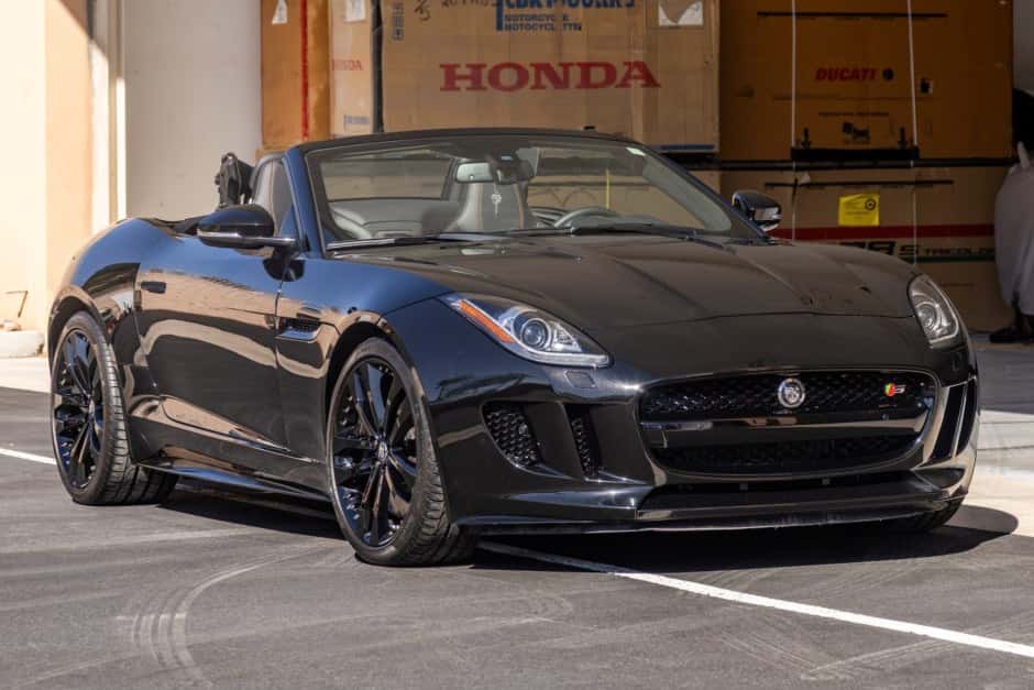 2014 Jaguar F-Type sold for $42,750