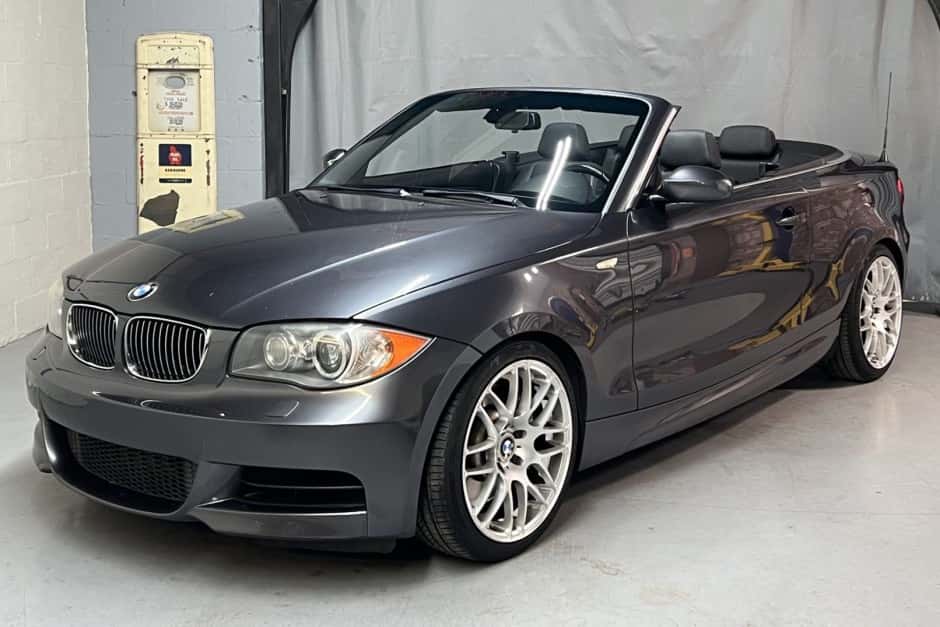 2008 BMW E82/E88 1-Series sold for $11,550