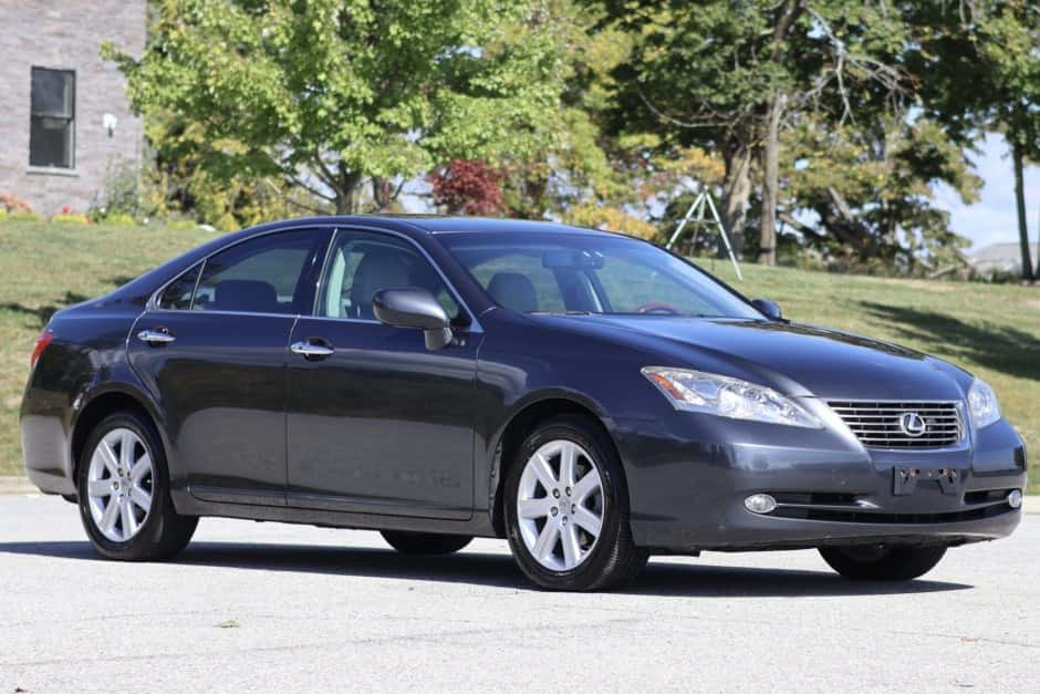 2007 Lexus ES sold for $10,200