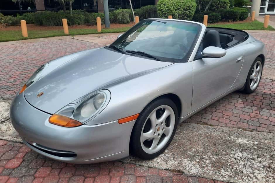 1999 Porsche 996 911 (Non-Turbo/GT2/GT3) sold for $18,500