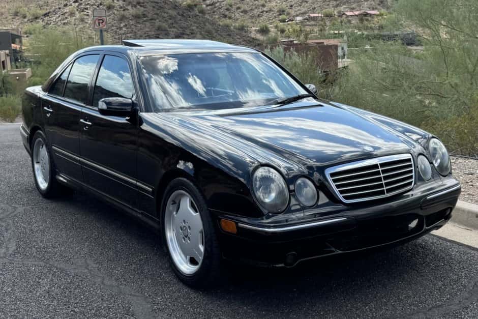 2001 Mercedes-Benz W210 E-Class AMG sold for $7,455