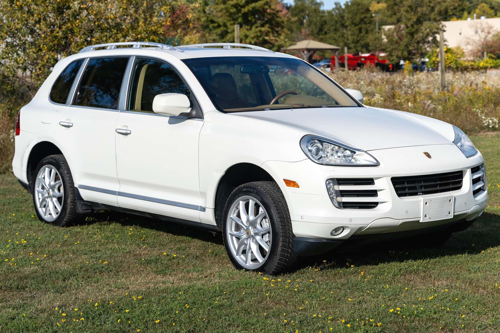 2008 Porsche Cayenne sold for $8,116
