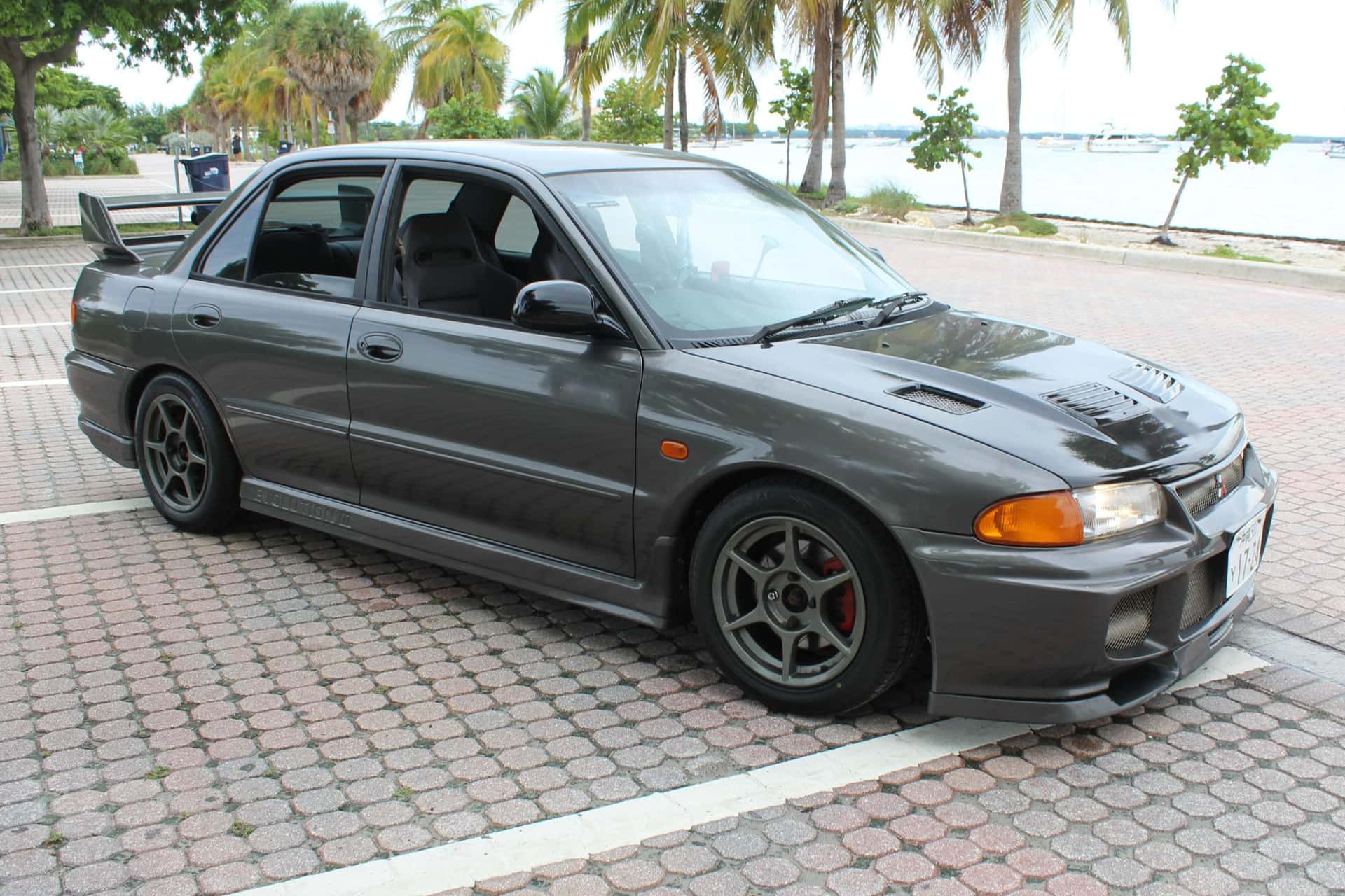 1995 Mitsubishi Lancer Evolution sold for $15,000