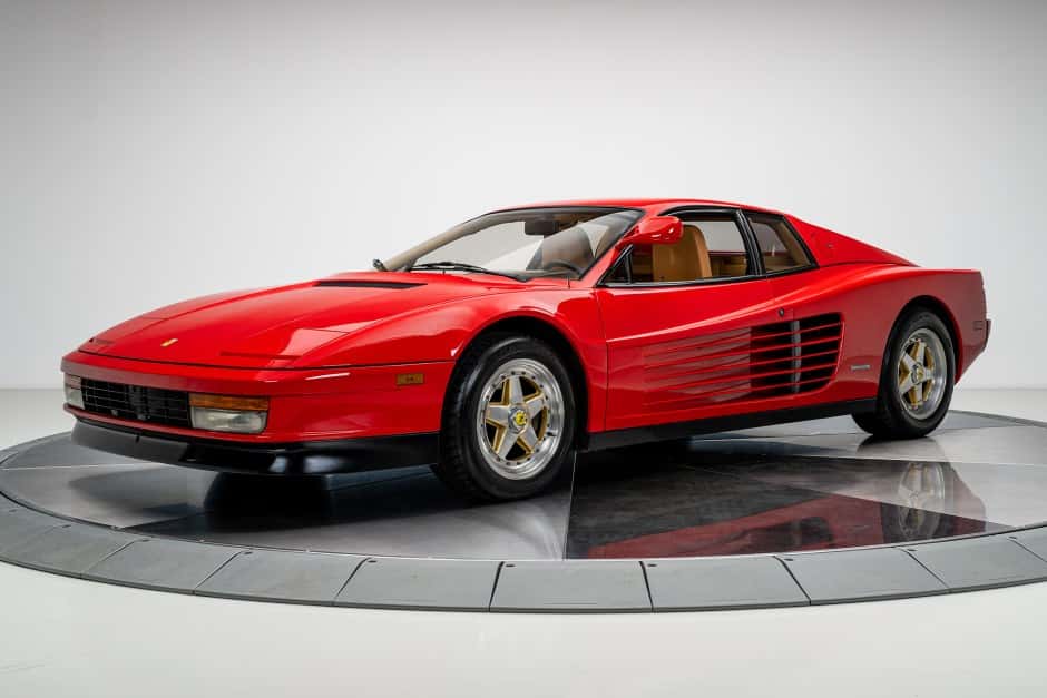 1986 Ferrari Testarossa sold for $130,000