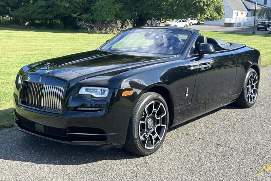 2018 Rolls-Royce Dawn sold for $213,000