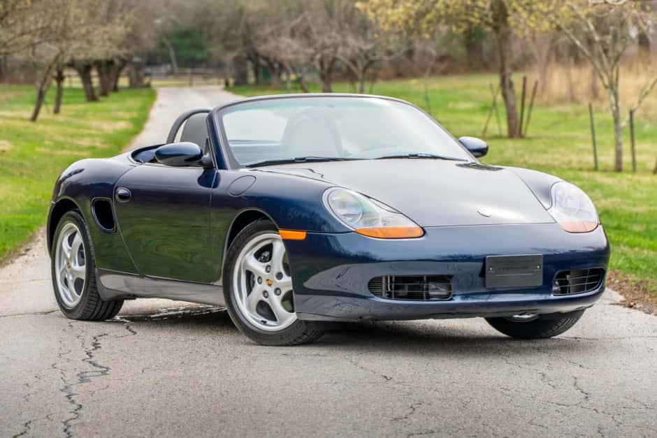 2000 Porsche 986 Boxster sold for $21,500