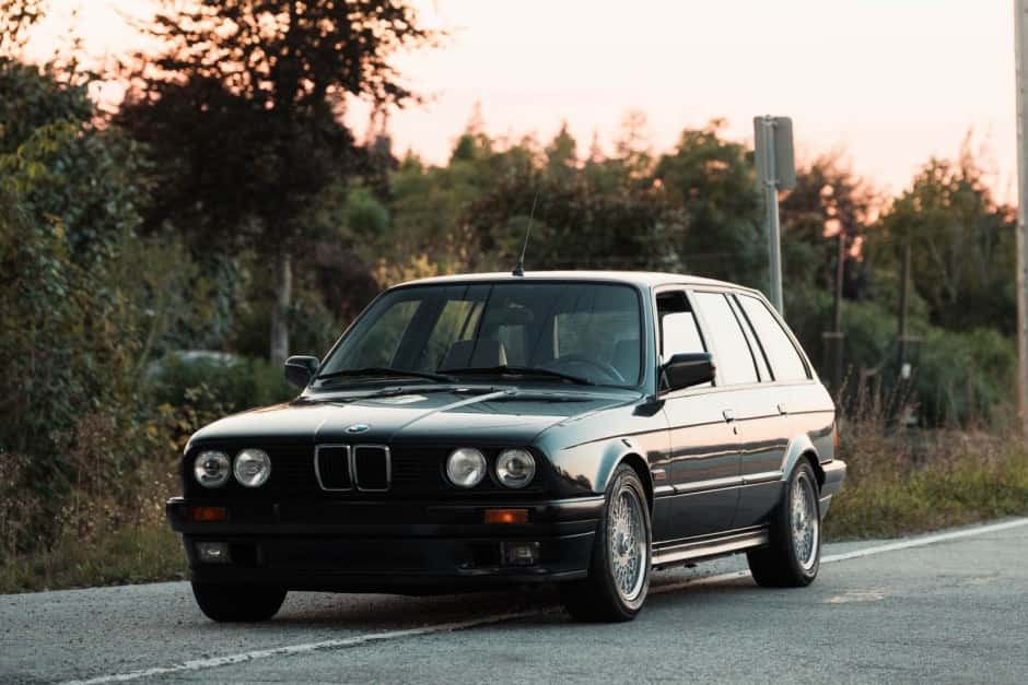 1989 BMW E30 3-Series Touring sold for $17,000