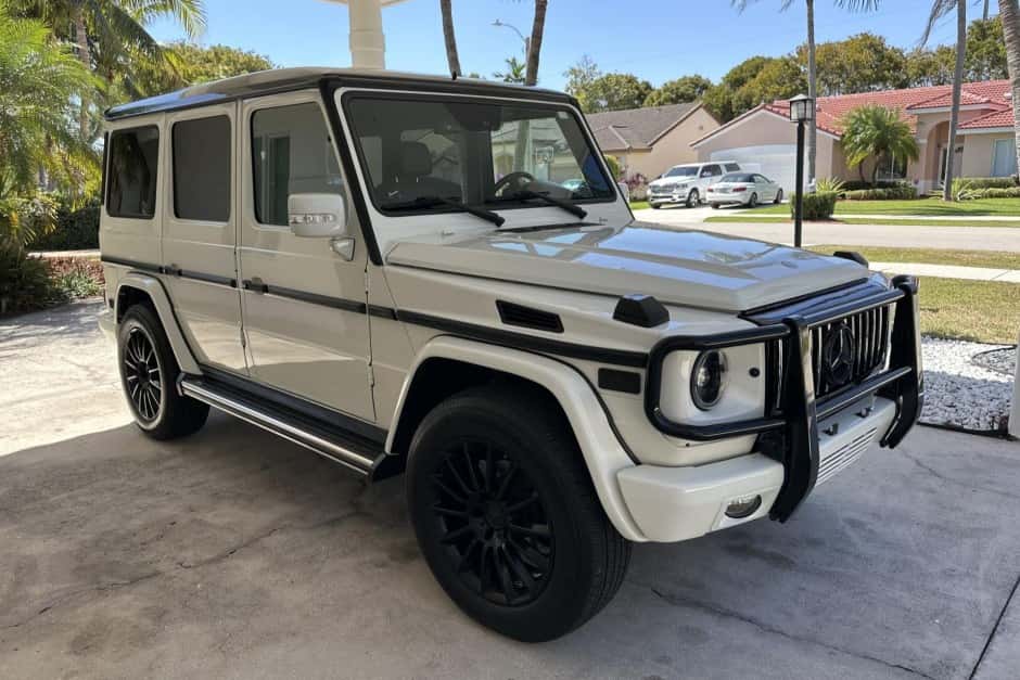 2010 Mercedes-Benz W463 G-Class (1990-2018) sold for $26,000