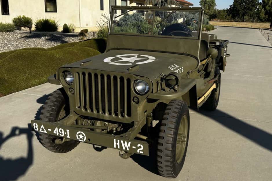 1942 Willys MB sold for $22,300
