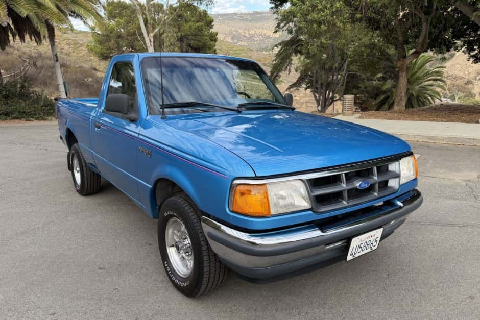 1993 Ford Ranger 1993-1997 sold for $6,400