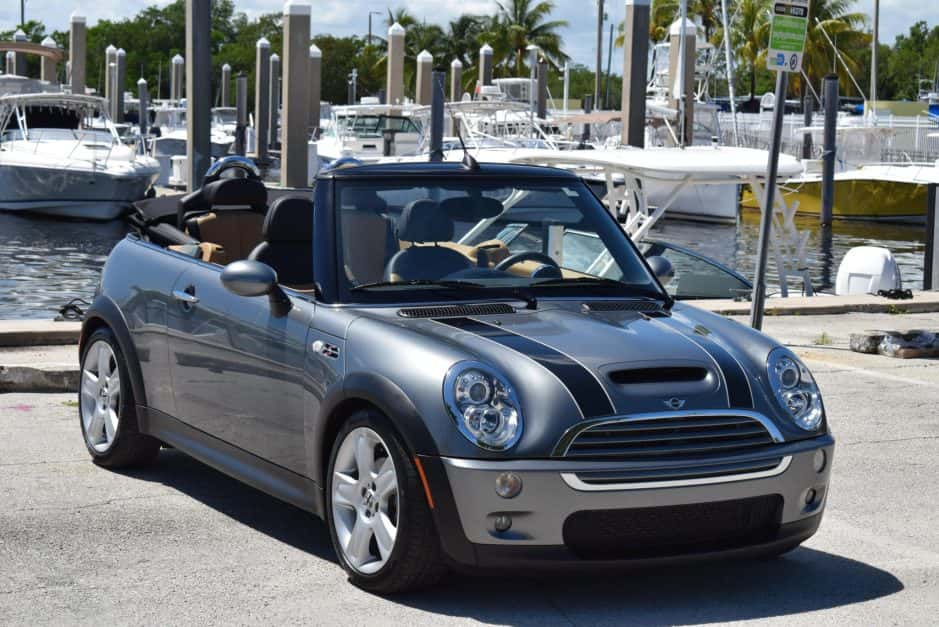 2007 Mini R52 Cooper Convertible sold for $15,000