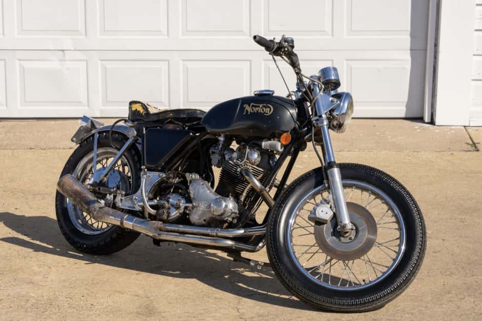 1974 Norton Commando sold for $2,300
