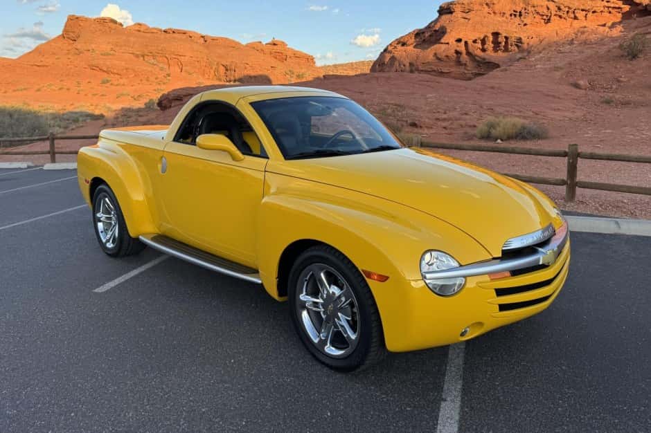 2005 Chevrolet SSR sold for $24,850