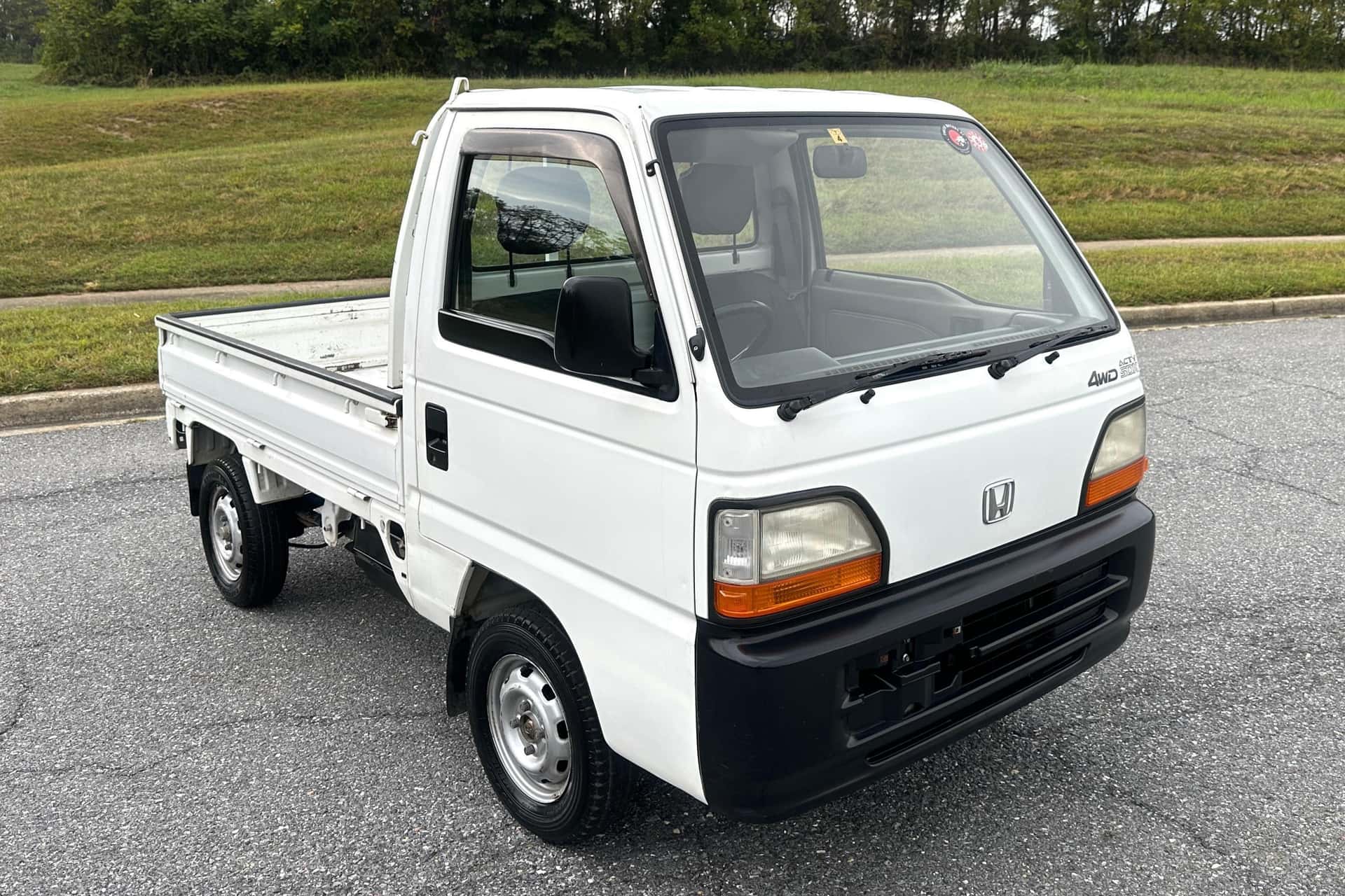 1994 Honda Acty sold for $5,100