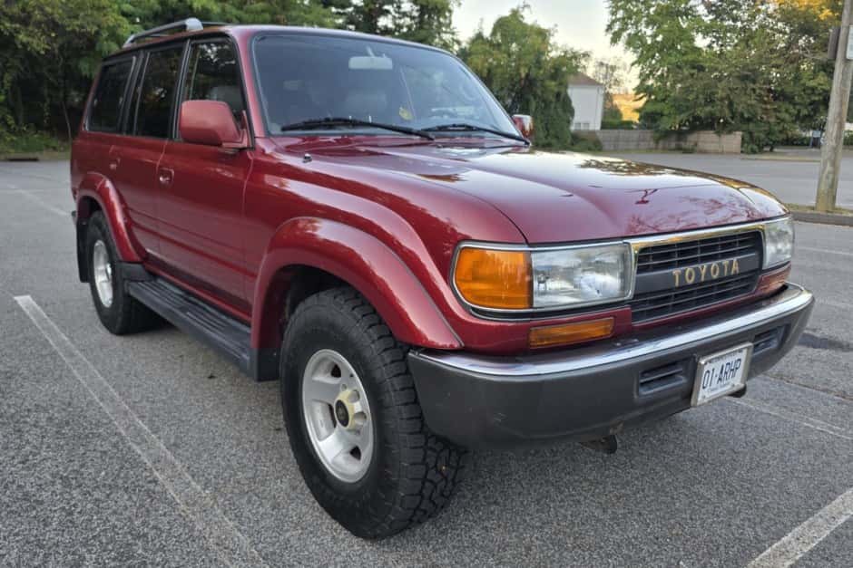 1994 Toyota Land Cruiser 80-Series sold for $9,600