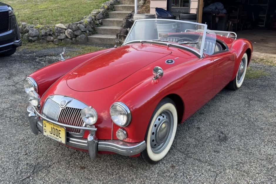1960 MG MGA sold for $14,250