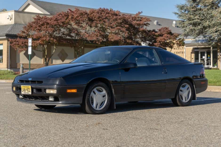 1989 Ford Probe sold for $5,300