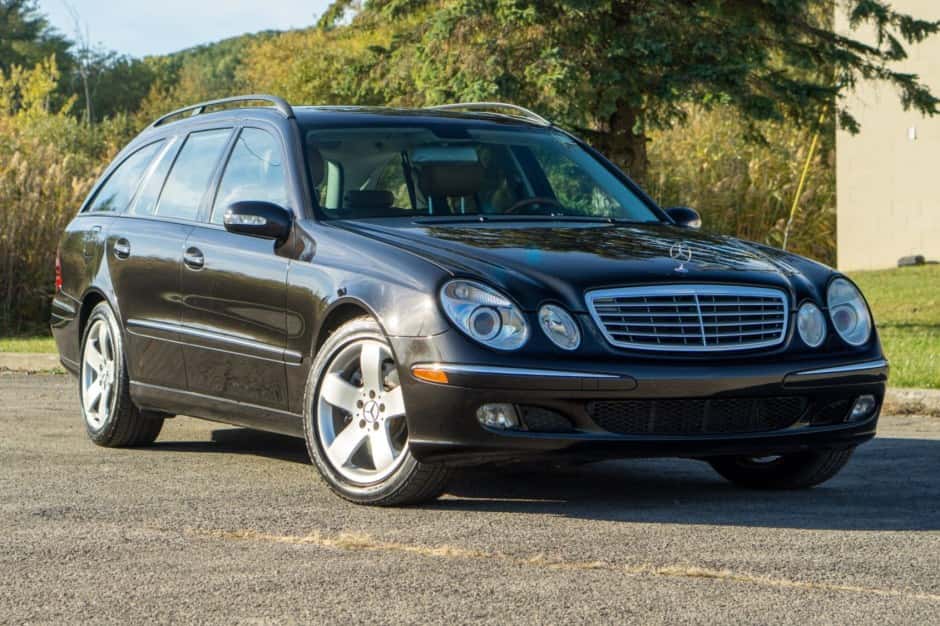 2006 Mercedes-Benz W211 E-Class sold for $15,000