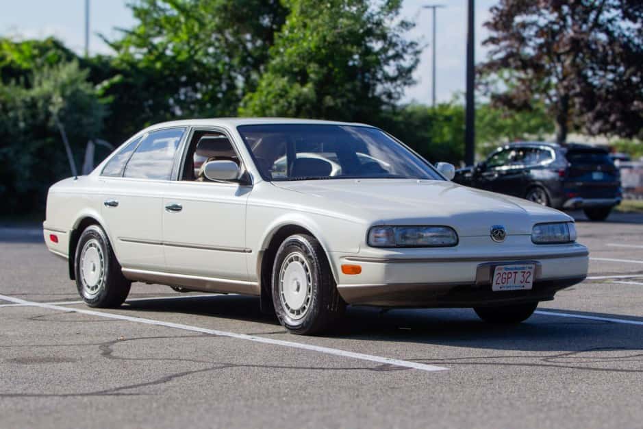 1991 Infiniti Q45 sold for $3,500