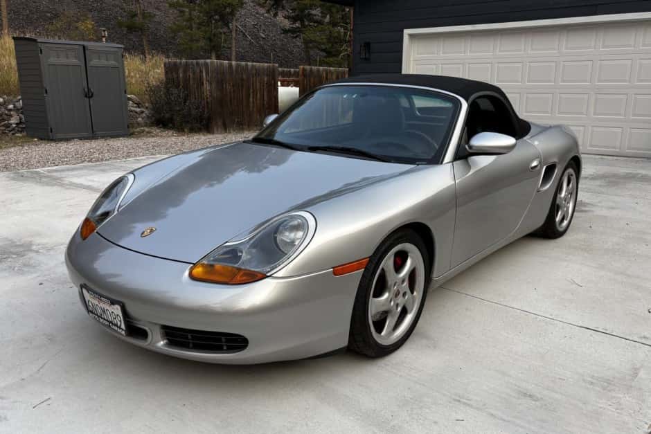 2001 Porsche 986 Boxster sold for $13,000