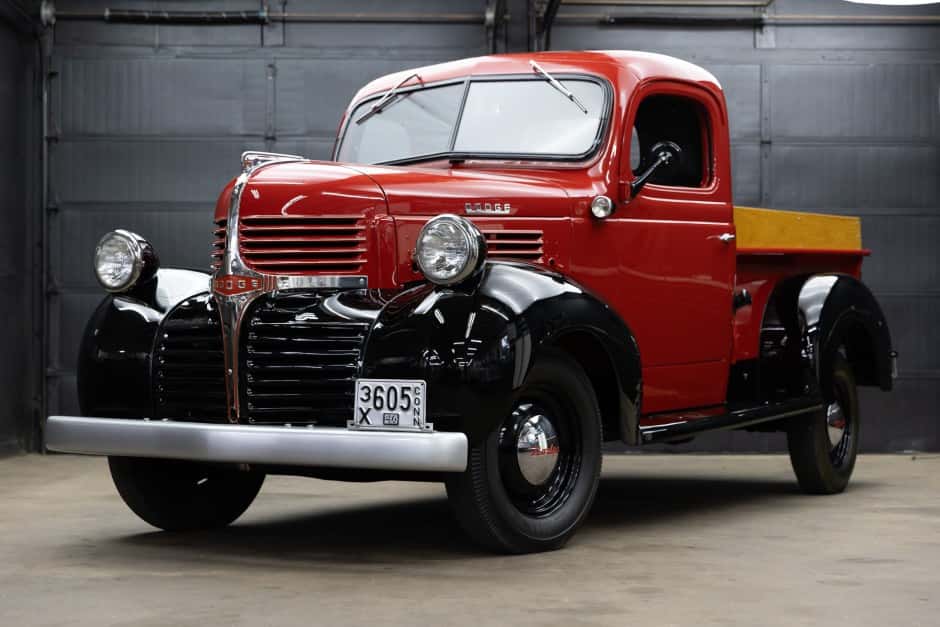 1946 Dodge T/V/W-Series (1939-1947) sold for $32,750