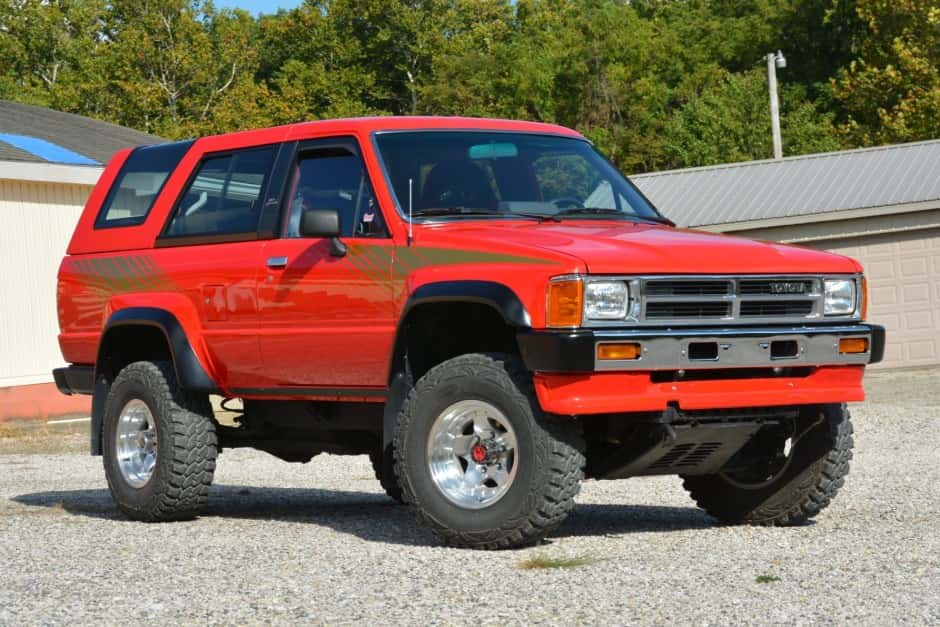 1989 Toyota 4Runner (N60) sold for $16,900