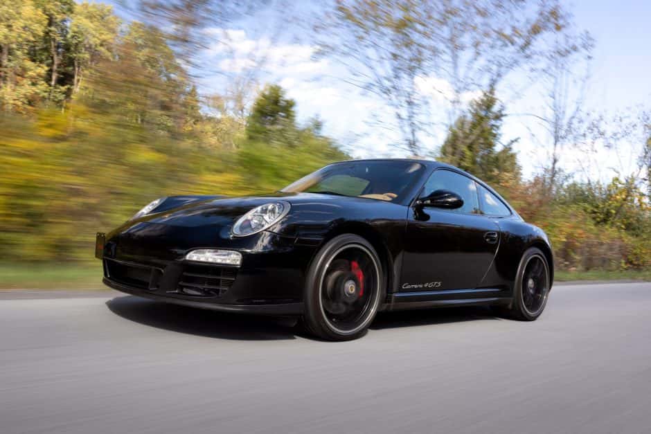 2012 Porsche 997 911 (Non-Turbo/GT2/GT3) sold for $94,000