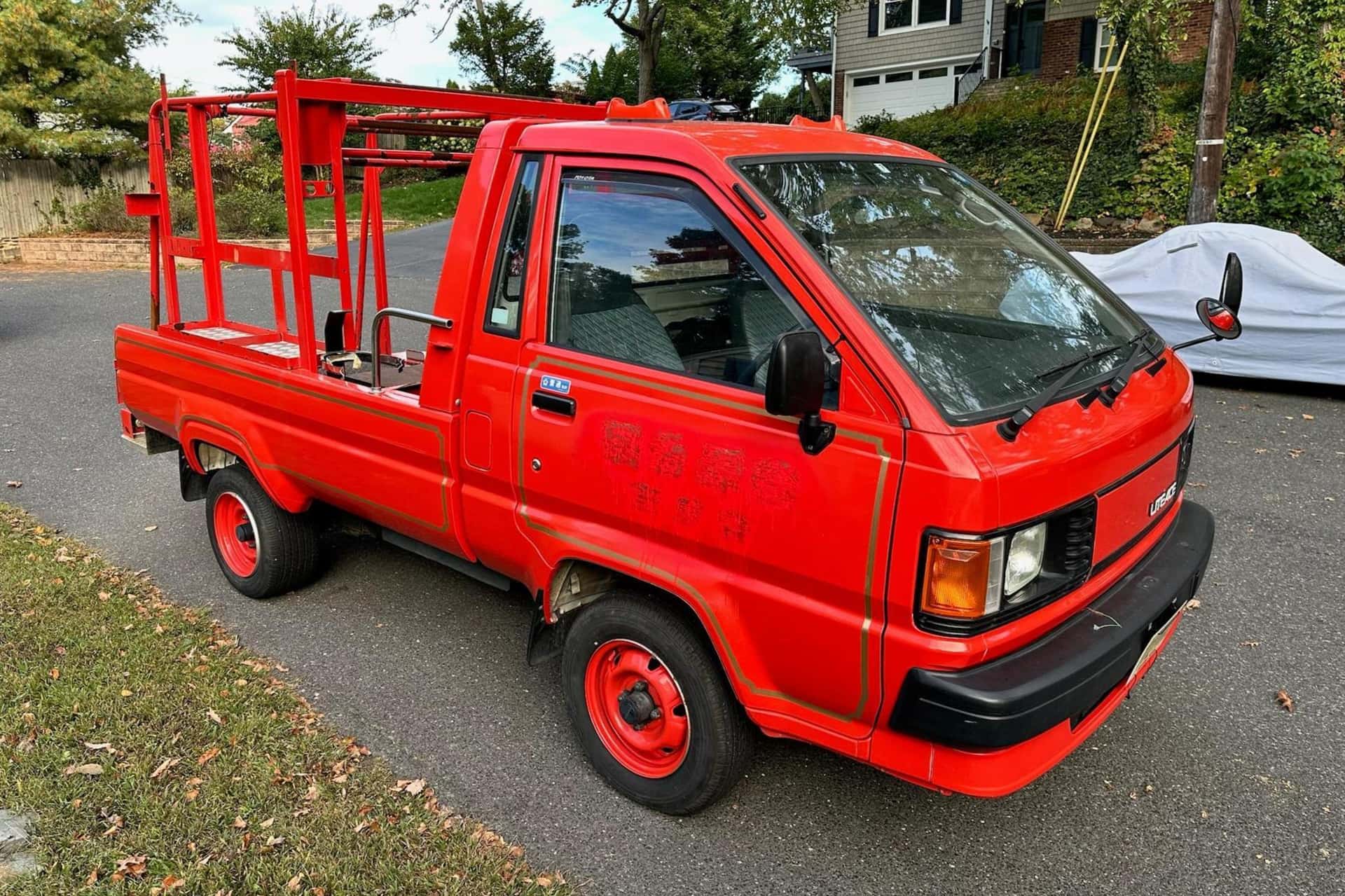 1996 Toyota Liteace sold for $5,200