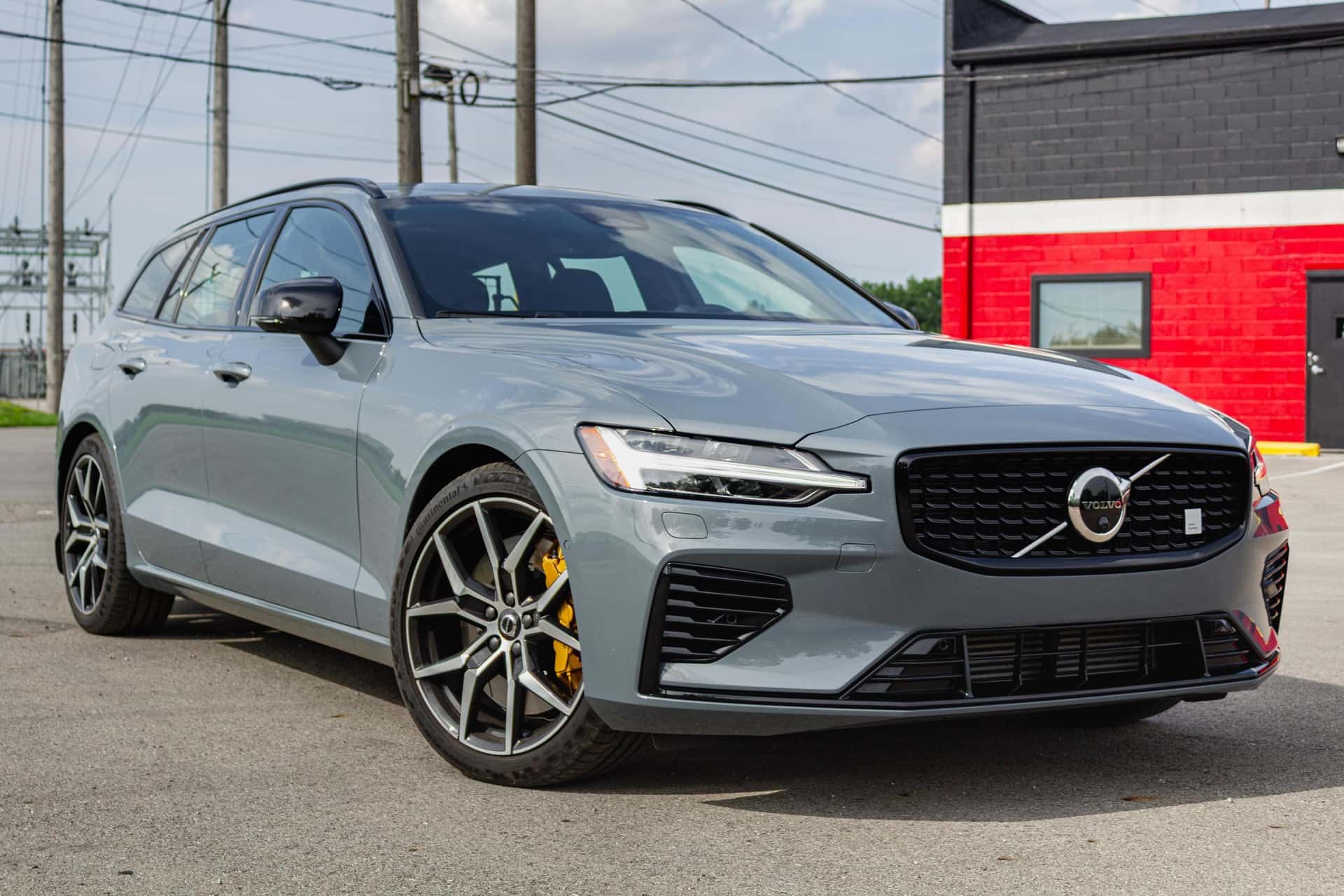 2023 Volvo V60 sold for $63,000