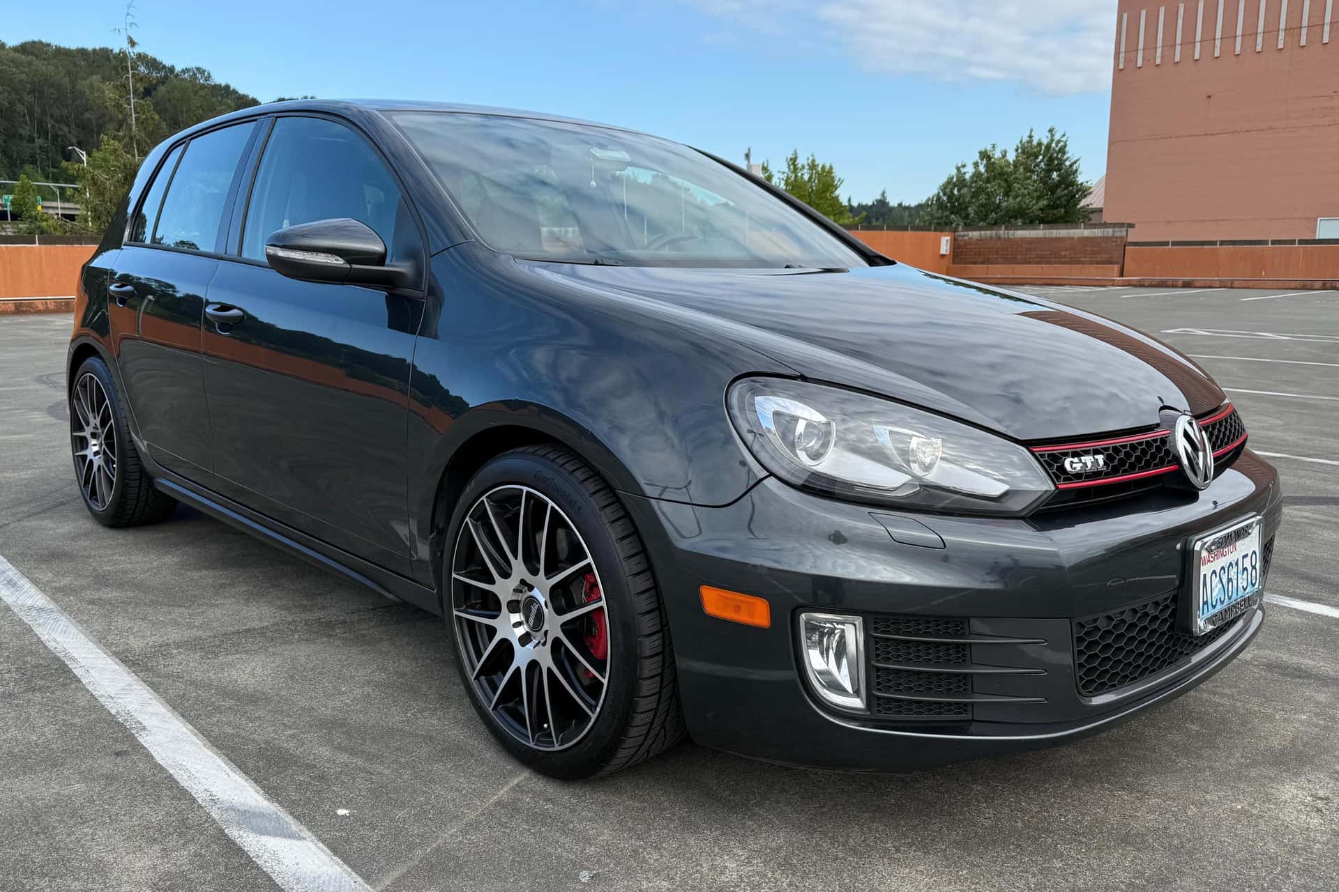 2011 Volkswagen Mk6 GTI sold for $7,200