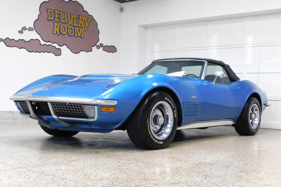 1970 Chevrolet Corvette C3 sold for $25,100