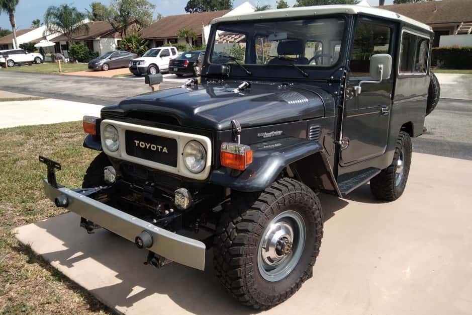 1980 Toyota Land Cruiser FJ43 sold for $25,000