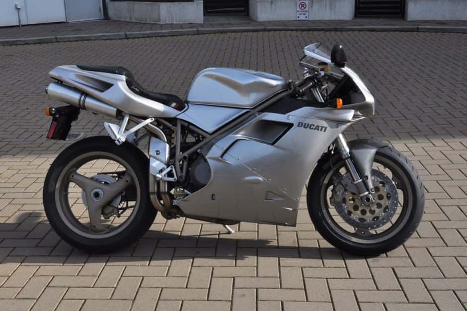 1998 Ducati 748 sold for $3,900