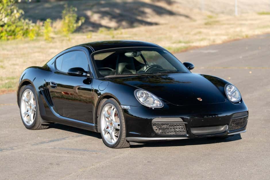 2006 Porsche 987 Cayman sold for $27,300