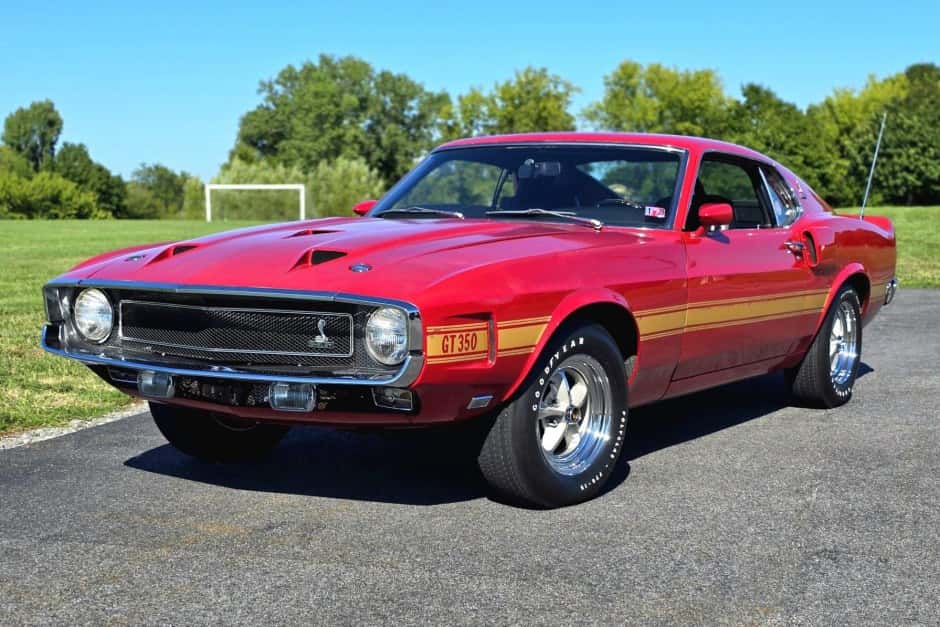 1969 Shelby Mustang GT350 & GT500 sold for $67,500