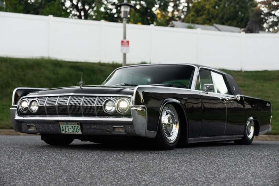 1964 Lincoln Continental (1961-1969) sold for $51,500