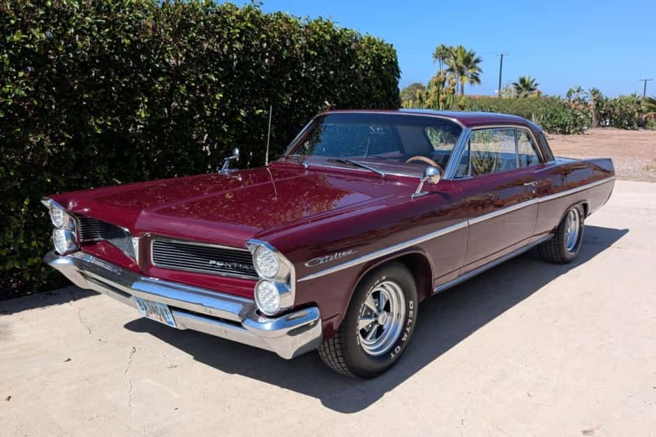 1963 Pontiac Catalina sold for $16,000