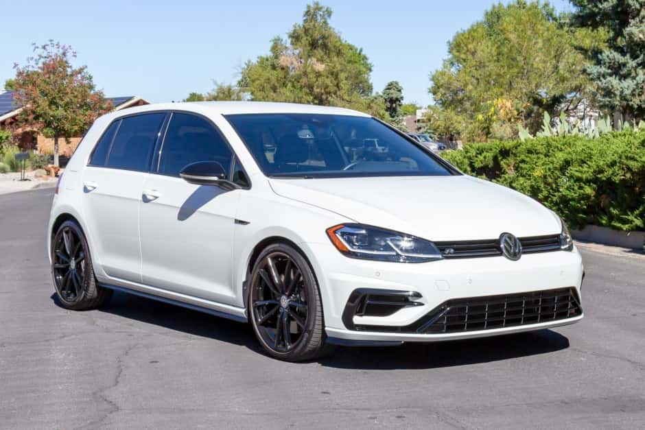 2019 Volkswagen Golf R sold for $33,000