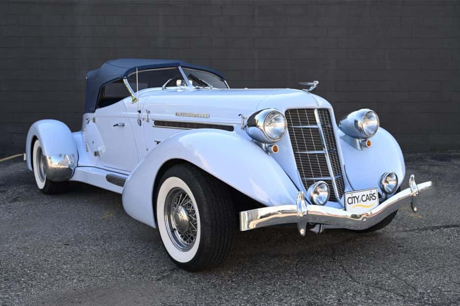 0 Auburn Replica sold for $33,551
