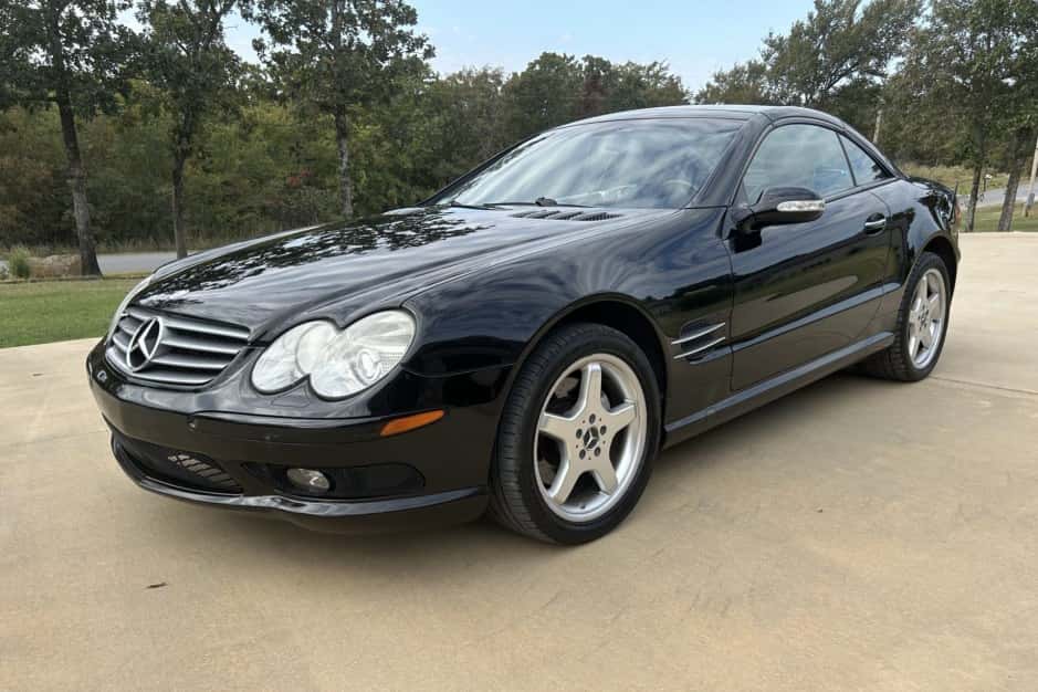 2003 Mercedes-Benz R230 SL sold for $7,000