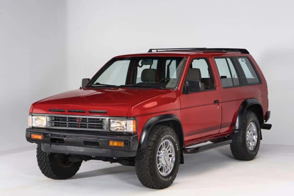 1992 Nissan Pathfinder sold for $8,000