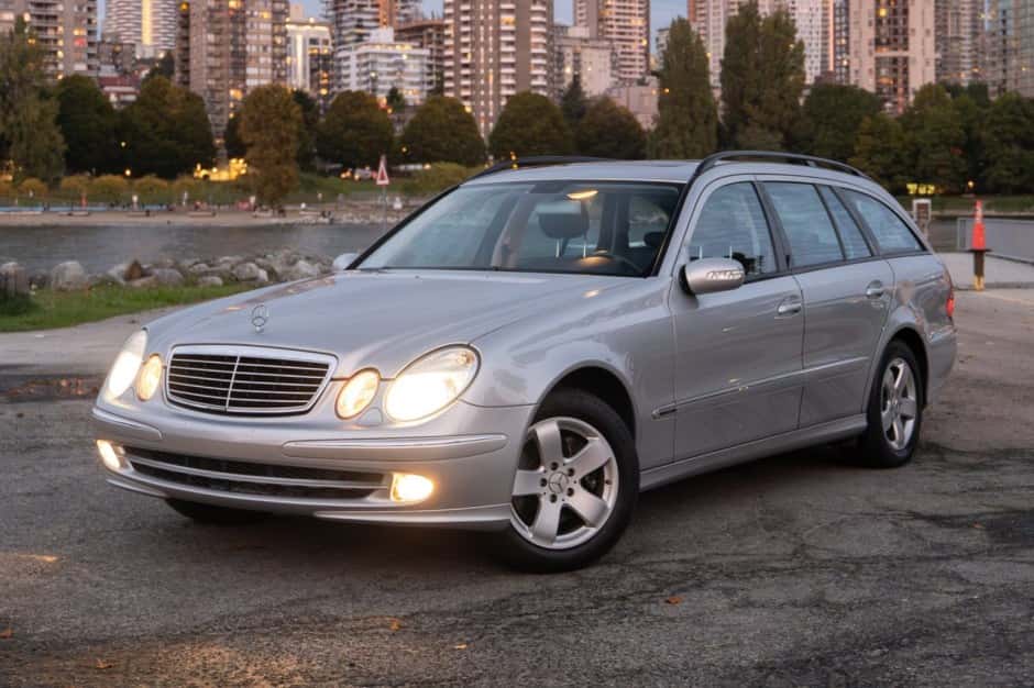 2005 Mercedes-Benz W211 E-Class sold for $9,500