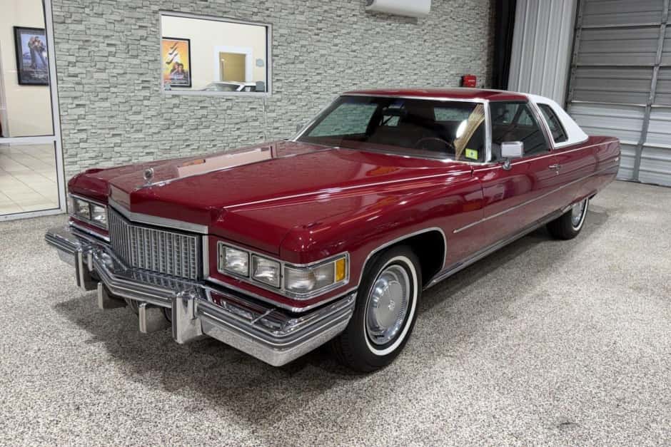 1975 Cadillac DeVille sold for $17,575