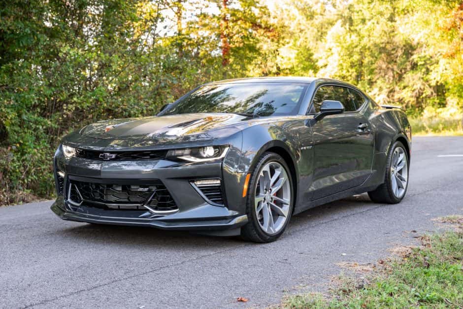 2017 Chevrolet Camaro 6th Generation 2016-2024 sold for $35,000