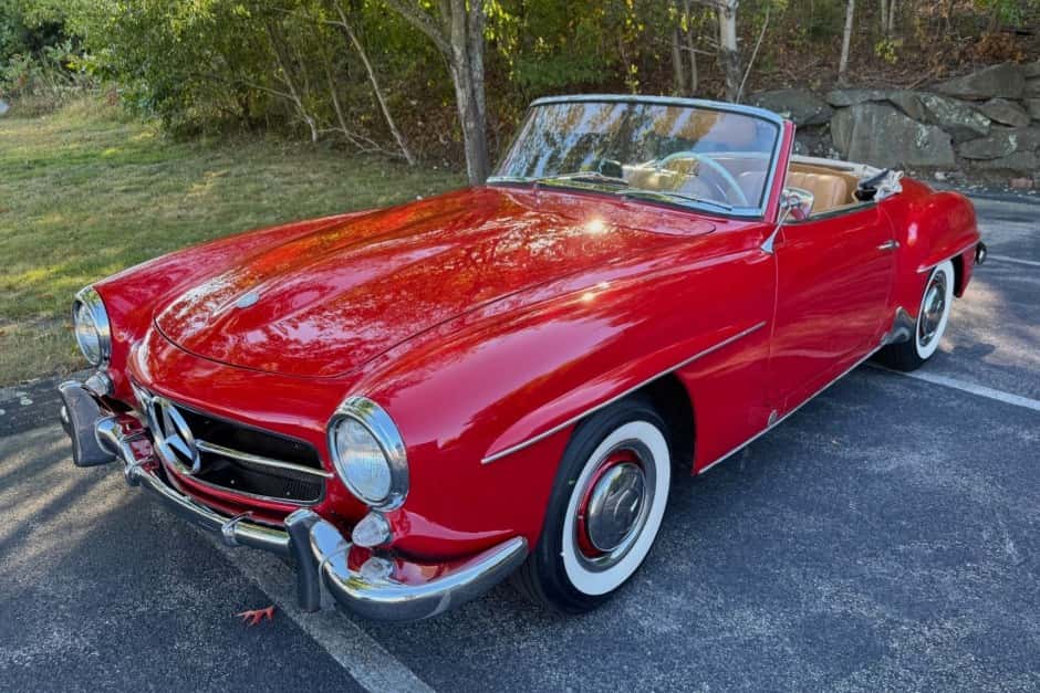 1960 Mercedes-Benz 190SL sold for $68,000