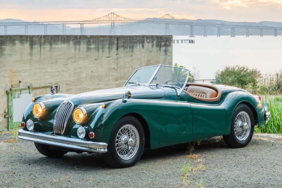 1955 Jaguar XK140 sold for $70,000